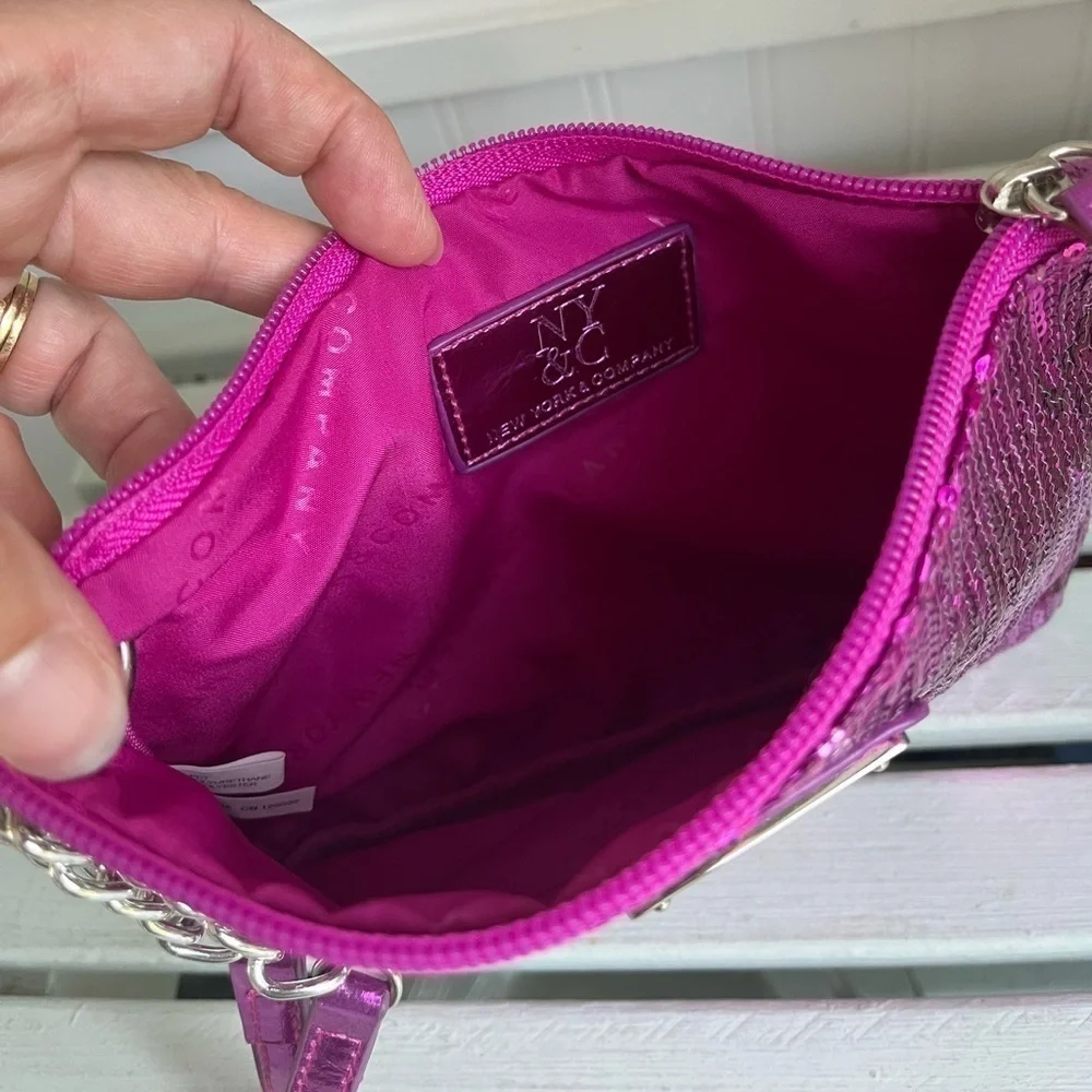 New York & Company Pink Sequin Evening Bag Clutch Wristlet NWOT